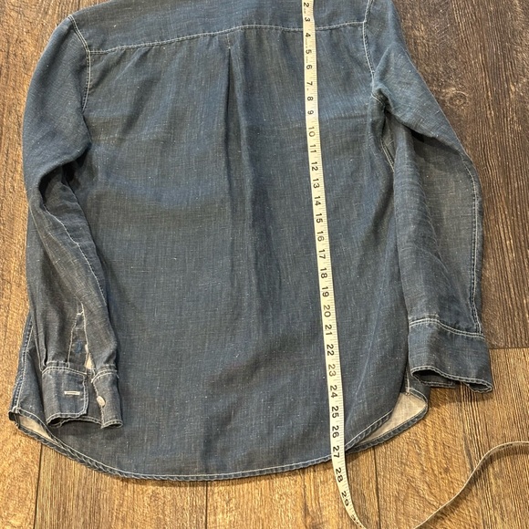 EUC Tommy Bahama 100% Linen “Denim” Long Sleeve Shirt - Picture 4 of 6